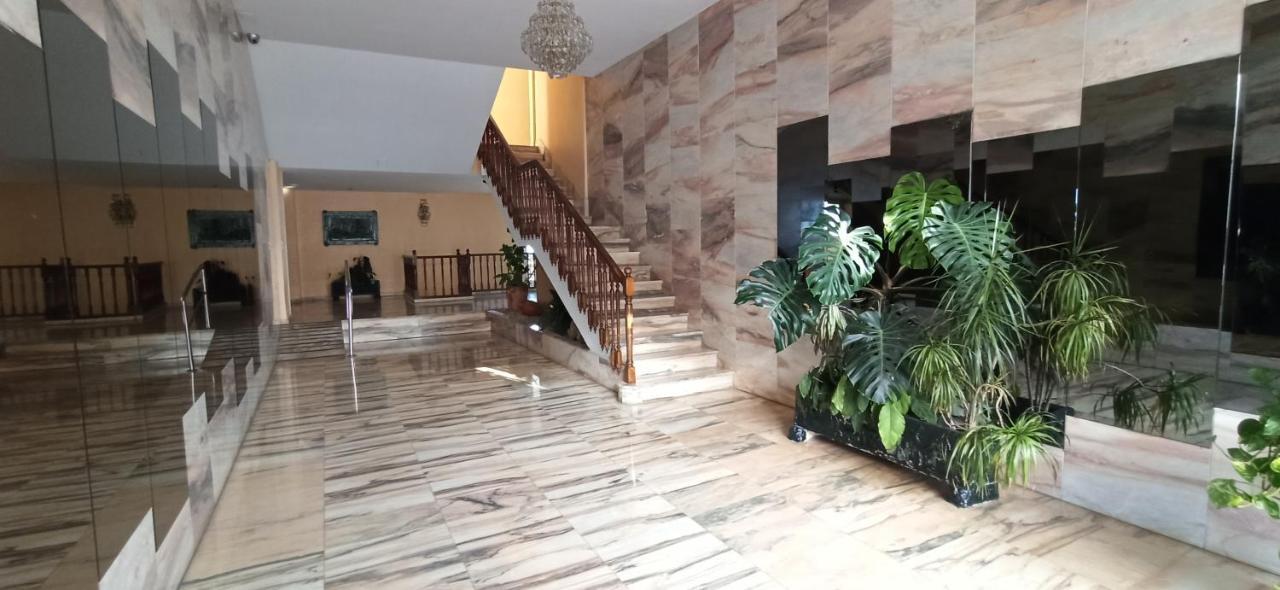 Babilonia Apartment - Seeview, Pool&Garden Торемолинос Екстериор снимка