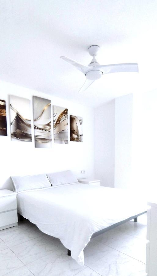 Babilonia Apartment - Seeview, Pool&Garden Торемолинос Екстериор снимка