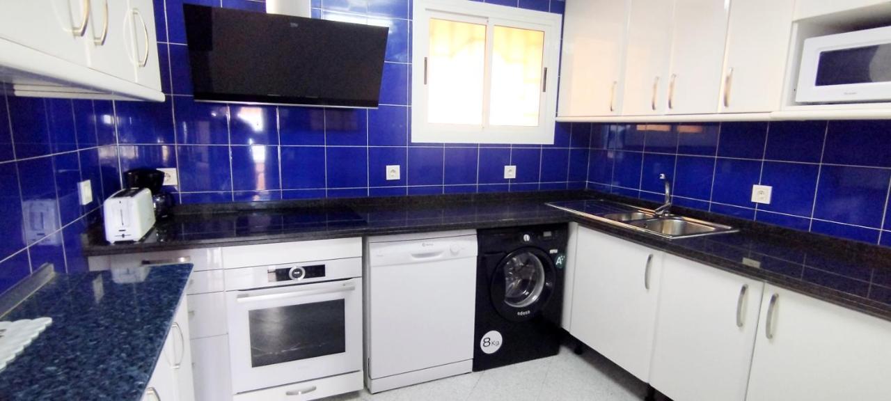Babilonia Apartment - Seeview, Pool&Garden Торемолинос Екстериор снимка